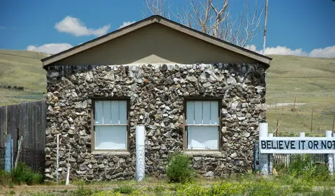 Fossil Cabin, Medicine Bow.