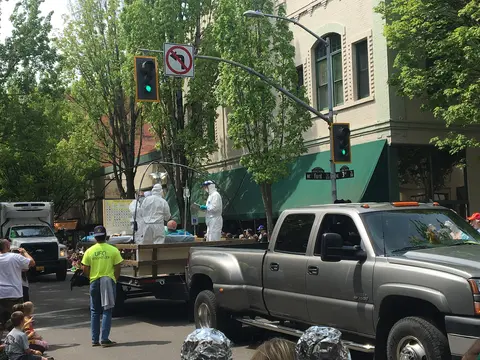 Parade float, McMinnville UFO Festival.