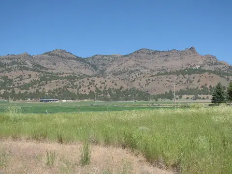 Valley view along Surprise Valley Back Country Byway.