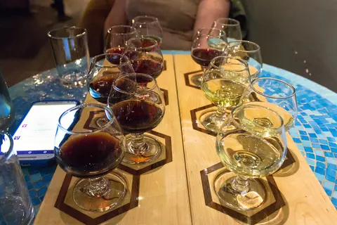 Mead tasting flights, Superstition Meadery.