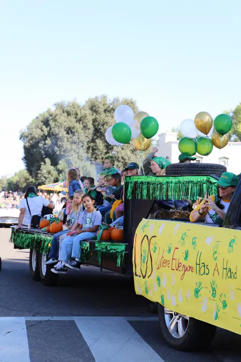Parade float, Los Olivos Day in the Country.