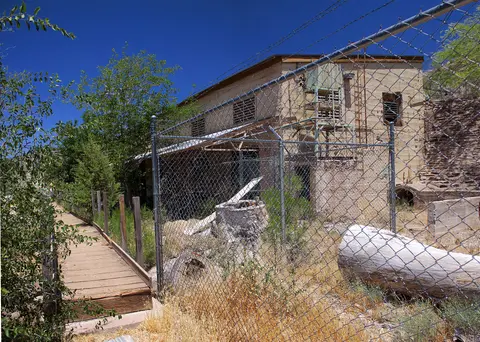 Old power plant, Childs Trailhead.