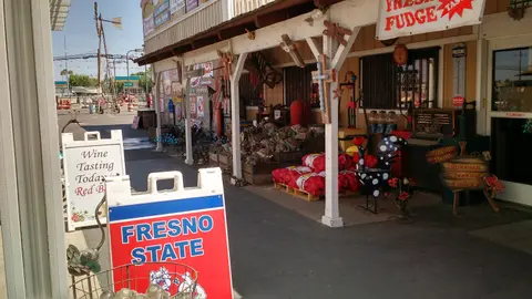 Farm stand, Fresno County Fruit Trail.