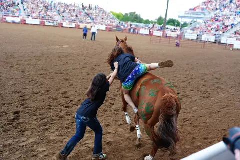 Women's Indian Relay at Sheridan WYO Rodeo.