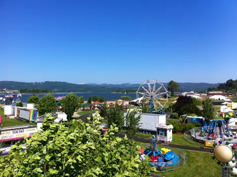 Carnival rides, Rainier Days in the Park.