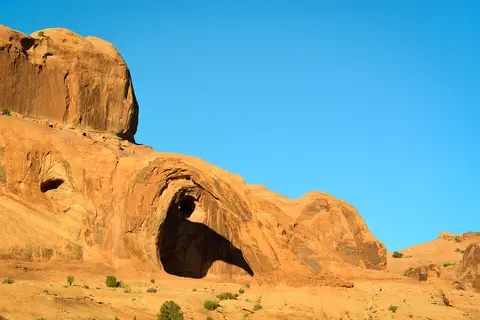 Corona Arch along Corona Arch Trail.