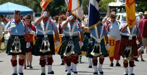 Parade marchers at the Pear Fair.
