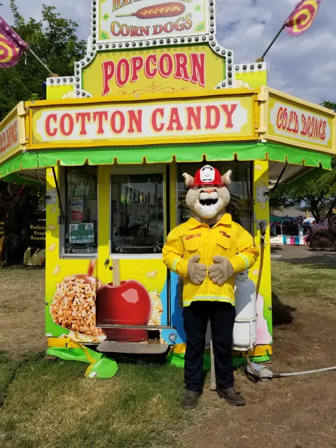 Concession booth at Amador County Fair.