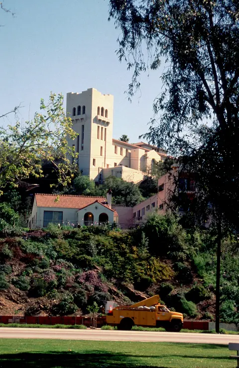 Arroyo Seco Historic Parkway below Southwest Museum.