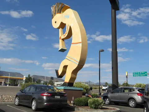 Sculpture, World's Largest Kokopelli.